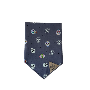 Muertos Grey Bandana